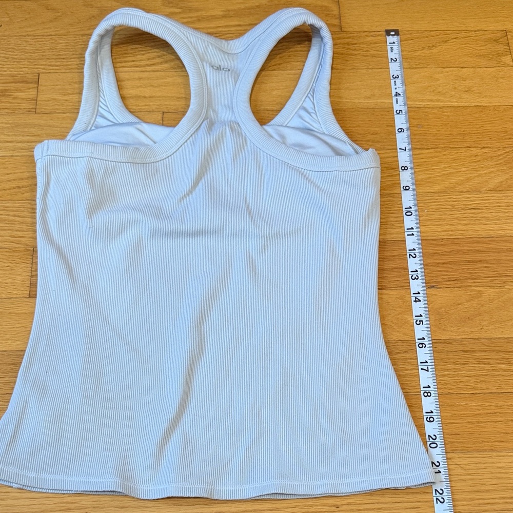 ALO Yoga Pale Grey Ribbed Racerback Tank - Picture 3 of 5